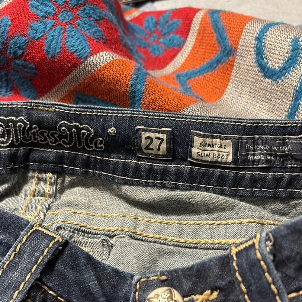 Miss Me Boot Cut Jeans in Blue and Gold with Fleur-de-Lis Embroidery - Picture 4 of 9